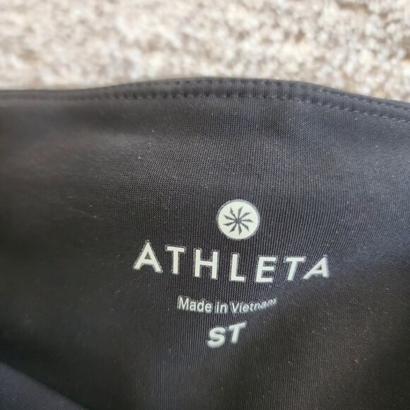 Athleta Stellar Tight Small Tall Style #870815 - Picture 15 of 16